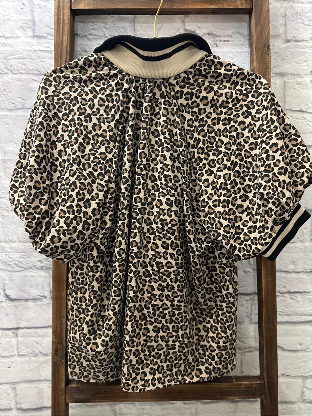 entro Leopard Print Short Sleeve Polo in Beige and Black - Picture 2 of 4